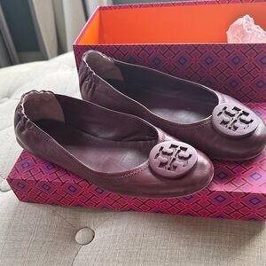 Tory Burch Wine Leather Logo Rondelle Ballet Flats